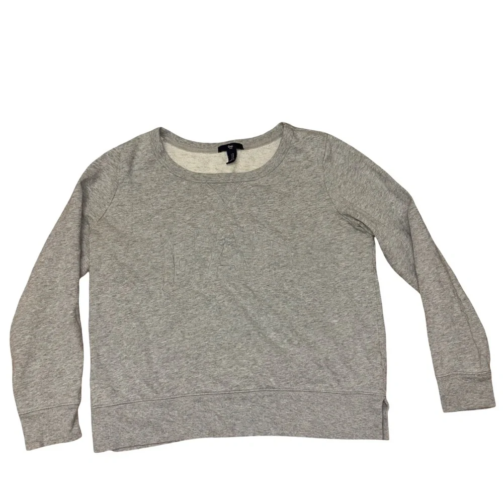 GAP Gray Crewneck Sweatshirt Size Medium